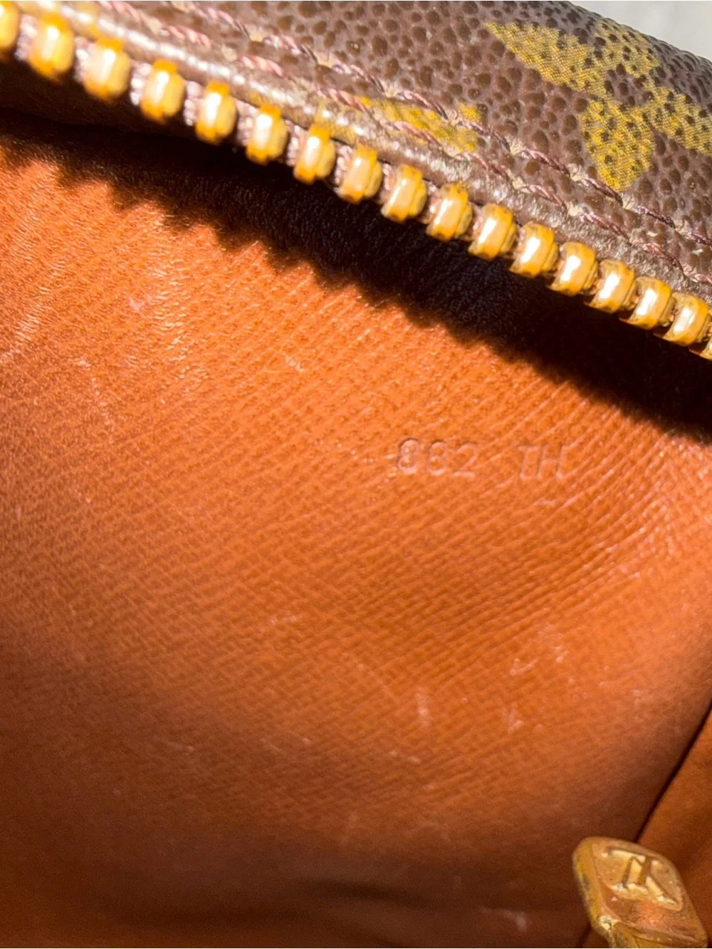 Vintage Louis Vuitton Monogram Trocadero 27 Crossbody Bag Authentic